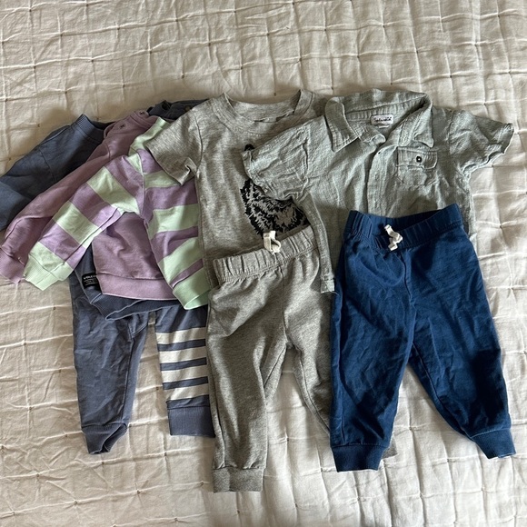 Volcom Other - 8 piece kids assorted tops and pants (050)